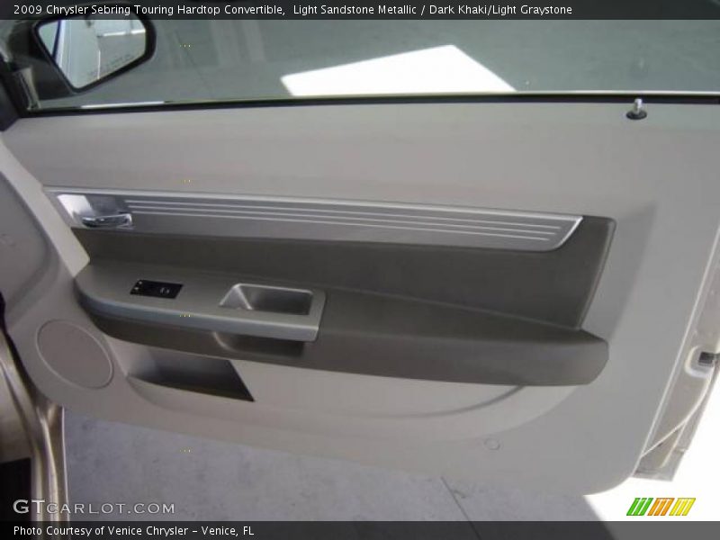 Light Sandstone Metallic / Dark Khaki/Light Graystone 2009 Chrysler Sebring Touring Hardtop Convertible