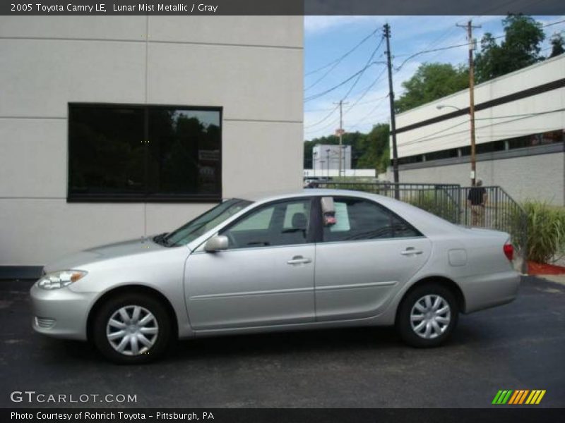 Lunar Mist Metallic / Gray 2005 Toyota Camry LE