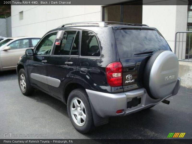 Black / Dark Charcoal 2005 Toyota RAV4 4WD