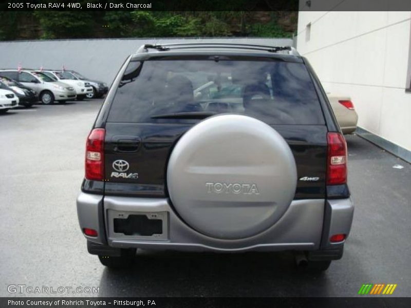 Black / Dark Charcoal 2005 Toyota RAV4 4WD