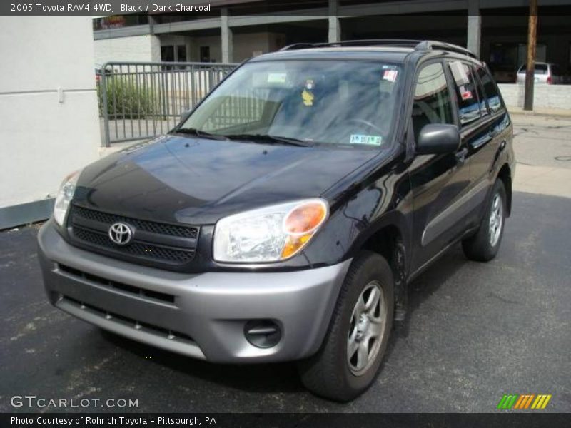 Black / Dark Charcoal 2005 Toyota RAV4 4WD