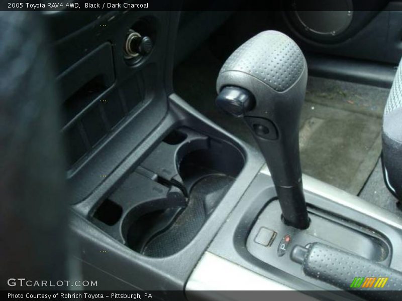 Black / Dark Charcoal 2005 Toyota RAV4 4WD