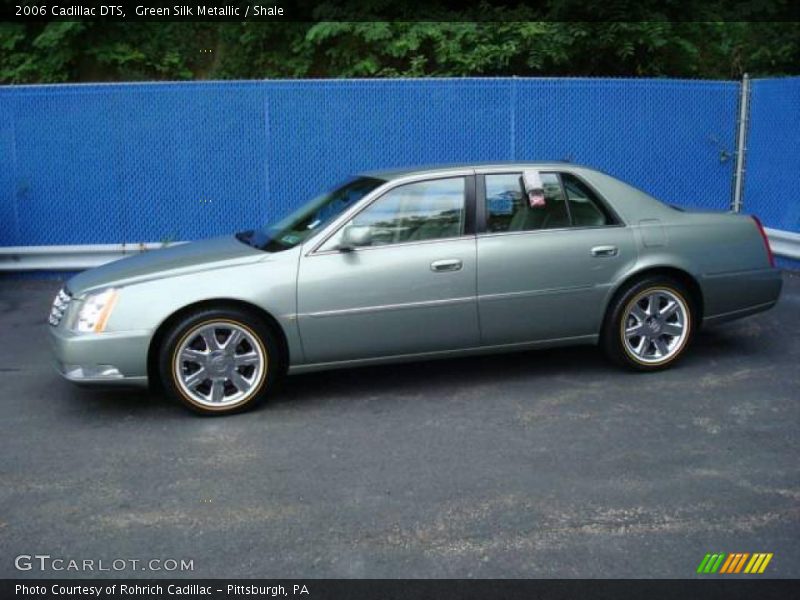 Green Silk Metallic / Shale 2006 Cadillac DTS