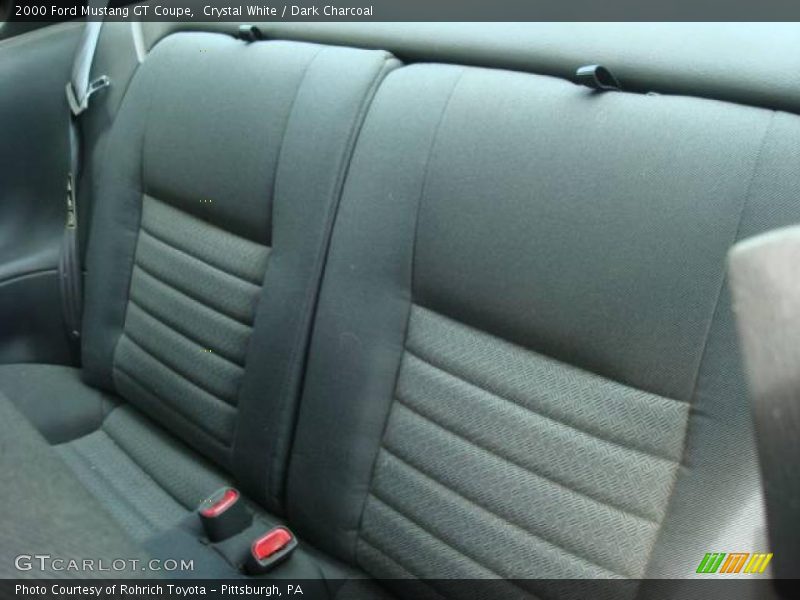 Crystal White / Dark Charcoal 2000 Ford Mustang GT Coupe