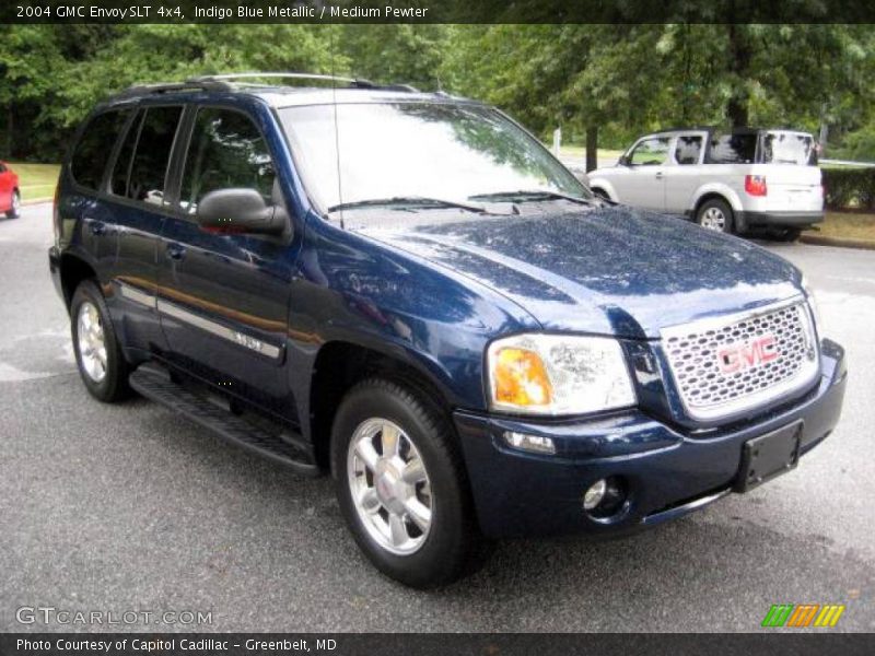 Indigo Blue Metallic / Medium Pewter 2004 GMC Envoy SLT 4x4