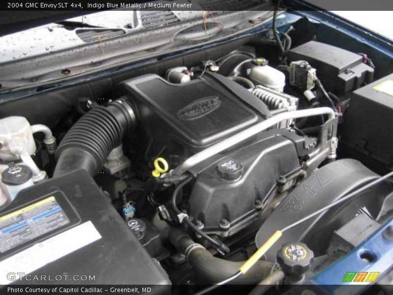 Indigo Blue Metallic / Medium Pewter 2004 GMC Envoy SLT 4x4
