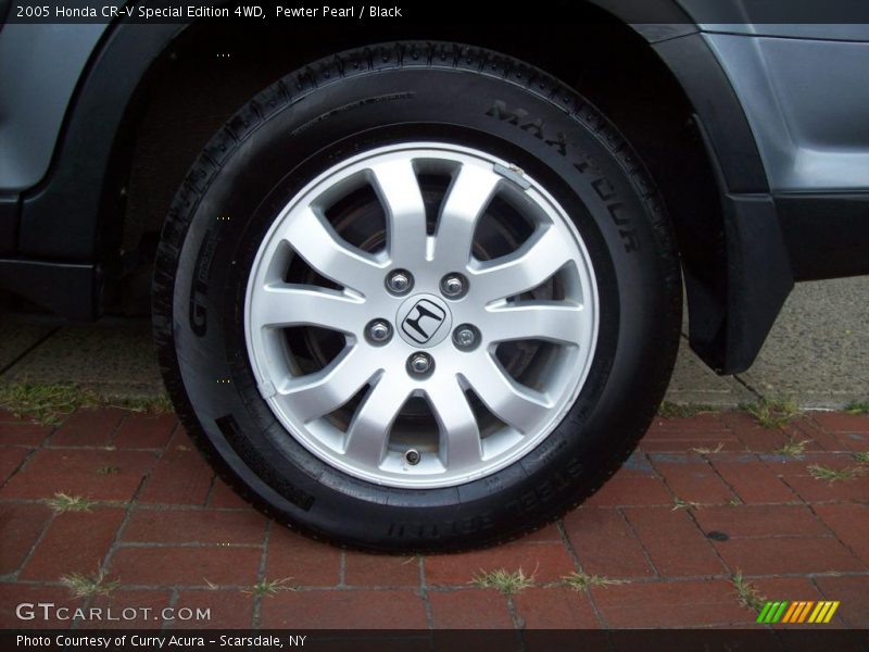 Pewter Pearl / Black 2005 Honda CR-V Special Edition 4WD
