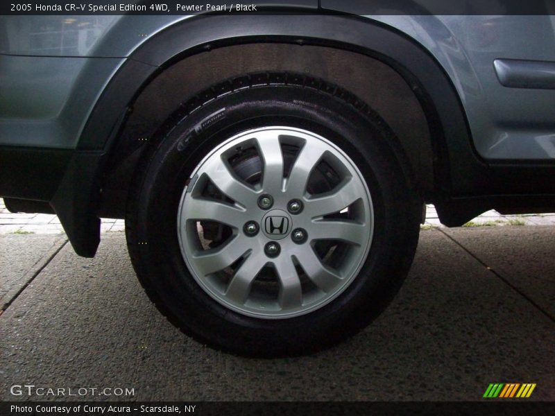 Pewter Pearl / Black 2005 Honda CR-V Special Edition 4WD