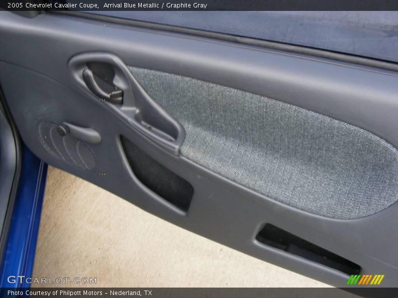 Arrival Blue Metallic / Graphite Gray 2005 Chevrolet Cavalier Coupe