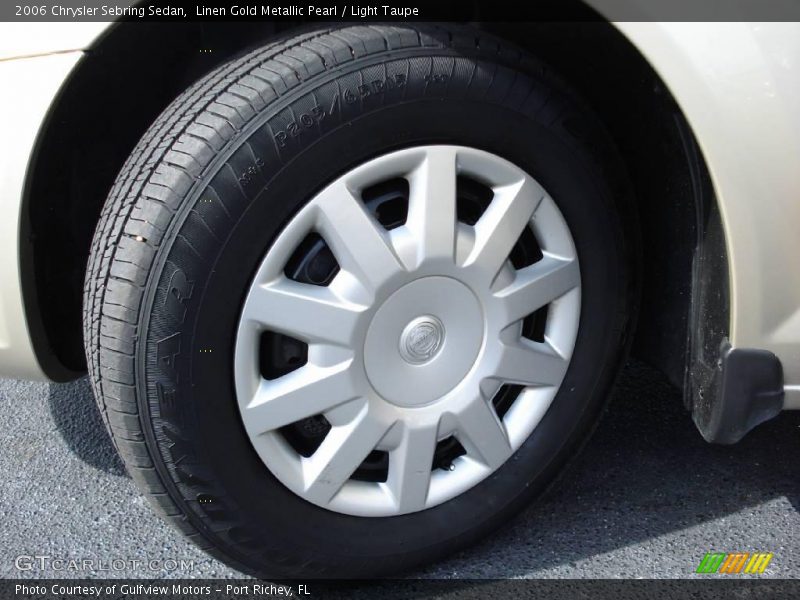 Linen Gold Metallic Pearl / Light Taupe 2006 Chrysler Sebring Sedan