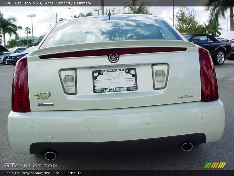White Diamond / Cashmere 2005 Cadillac STS V8