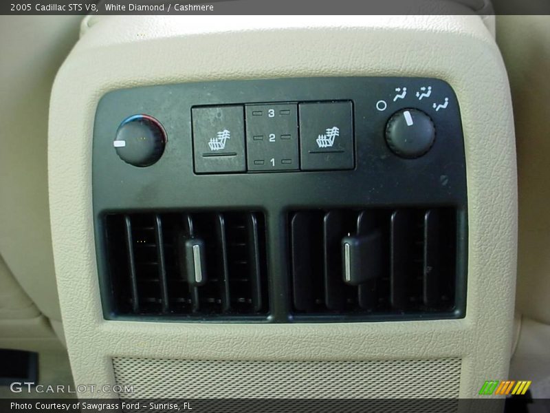 White Diamond / Cashmere 2005 Cadillac STS V8