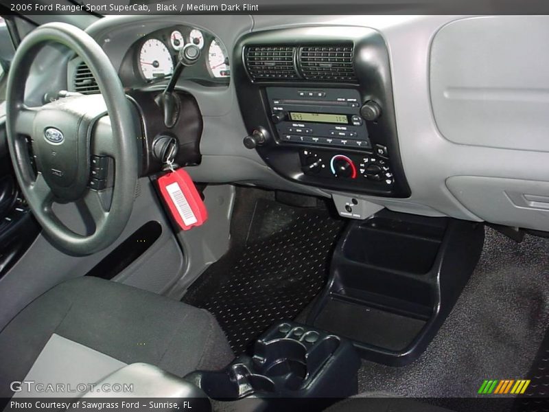 Black / Medium Dark Flint 2006 Ford Ranger Sport SuperCab