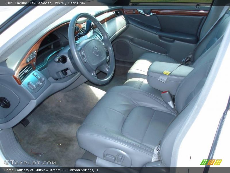 White / Dark Gray 2005 Cadillac DeVille Sedan