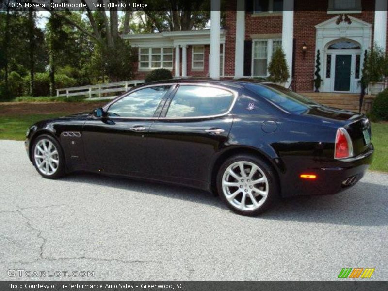 Nero (Black) / Beige 2005 Maserati Quattroporte