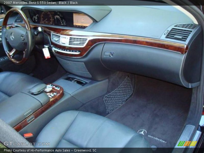 Black / Black 2007 Mercedes-Benz S 550 Sedan
