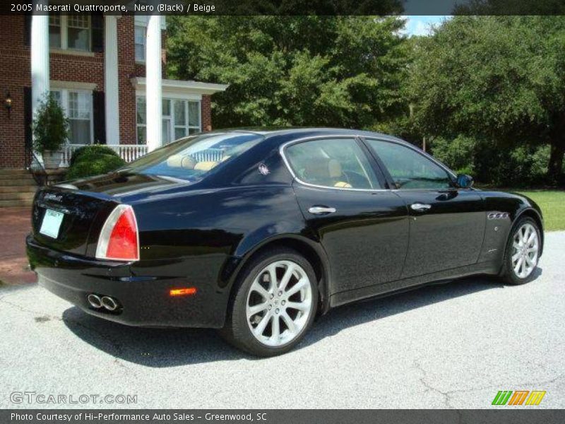 Nero (Black) / Beige 2005 Maserati Quattroporte