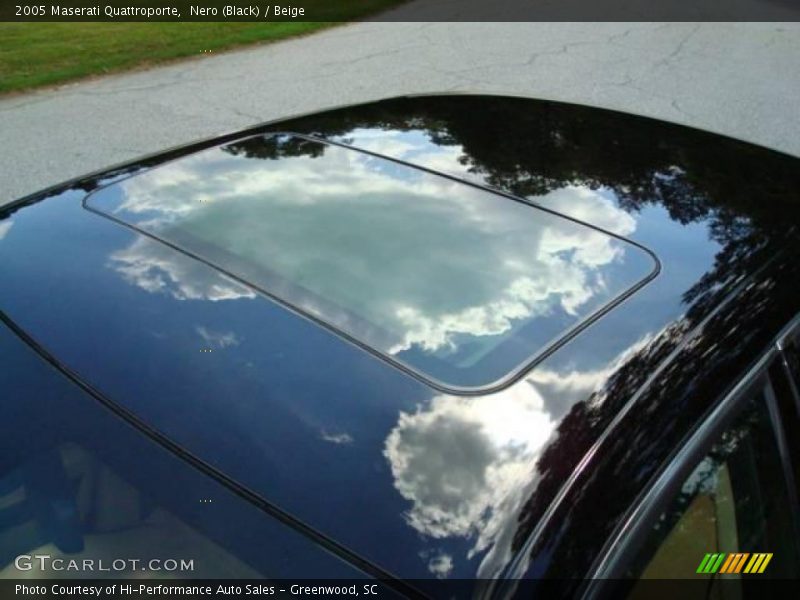 Nero (Black) / Beige 2005 Maserati Quattroporte