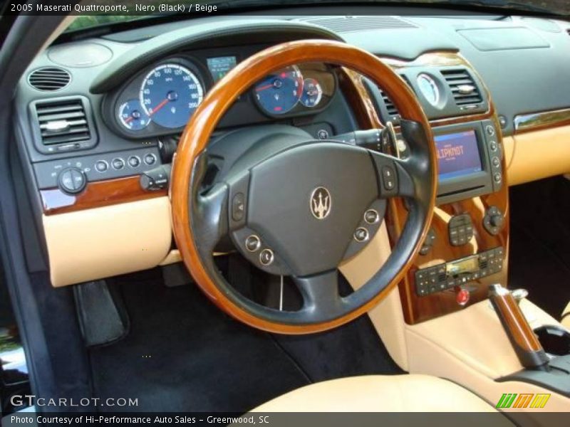 Nero (Black) / Beige 2005 Maserati Quattroporte