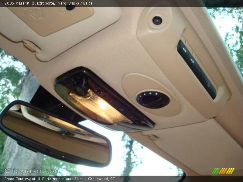 Nero (Black) / Beige 2005 Maserati Quattroporte