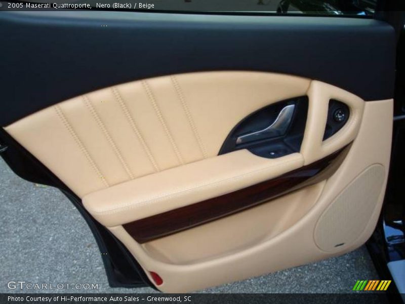 Nero (Black) / Beige 2005 Maserati Quattroporte