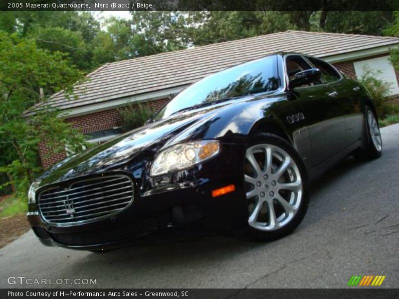 Nero (Black) / Beige 2005 Maserati Quattroporte