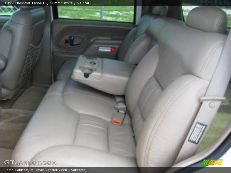 Summit White / Neutral 1999 Chevrolet Tahoe LT