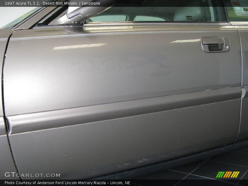 Desert Mist Metallic / Sandstone 1997 Acura TL 3.2