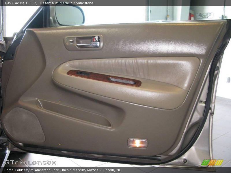 Desert Mist Metallic / Sandstone 1997 Acura TL 3.2