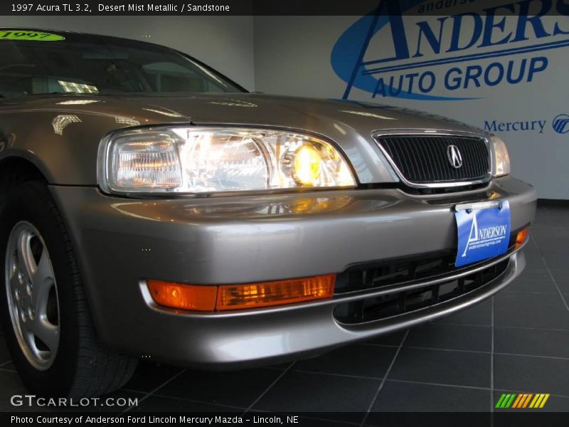 Desert Mist Metallic / Sandstone 1997 Acura TL 3.2