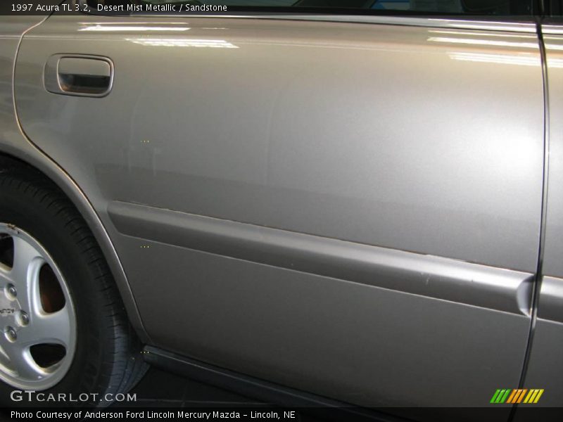 Desert Mist Metallic / Sandstone 1997 Acura TL 3.2