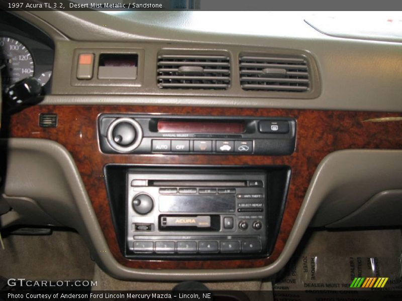 Desert Mist Metallic / Sandstone 1997 Acura TL 3.2
