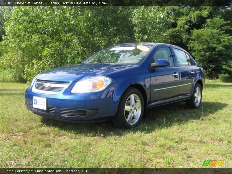 Arrival Blue Metallic / Gray 2005 Chevrolet Cobalt LT Sedan
