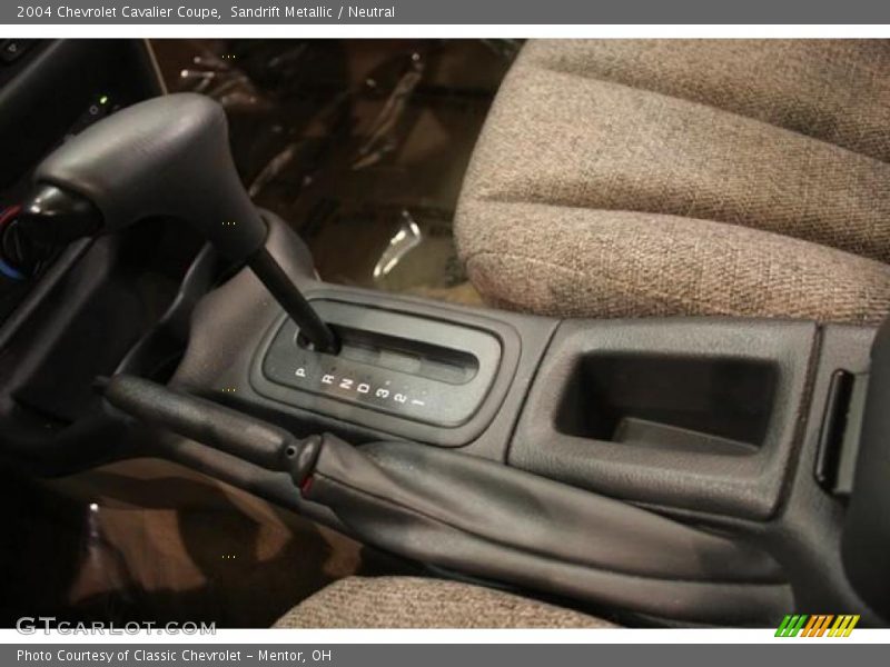 Sandrift Metallic / Neutral 2004 Chevrolet Cavalier Coupe