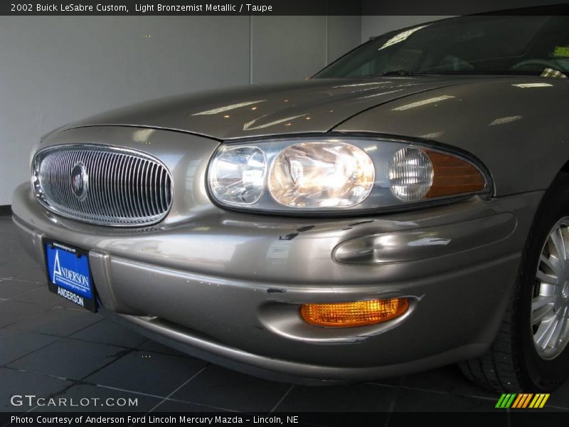 Light Bronzemist Metallic / Taupe 2002 Buick LeSabre Custom