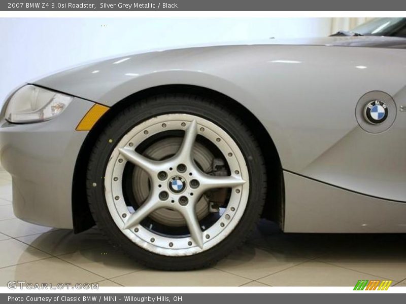 Silver Grey Metallic / Black 2007 BMW Z4 3.0si Roadster