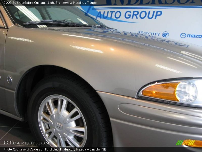 Light Bronzemist Metallic / Taupe 2002 Buick LeSabre Custom