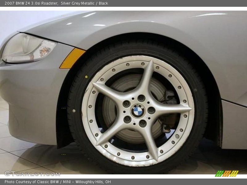 Silver Grey Metallic / Black 2007 BMW Z4 3.0si Roadster