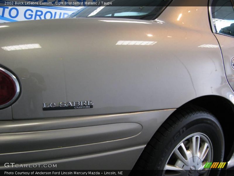 Light Bronzemist Metallic / Taupe 2002 Buick LeSabre Custom
