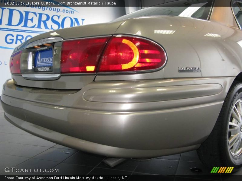 Light Bronzemist Metallic / Taupe 2002 Buick LeSabre Custom