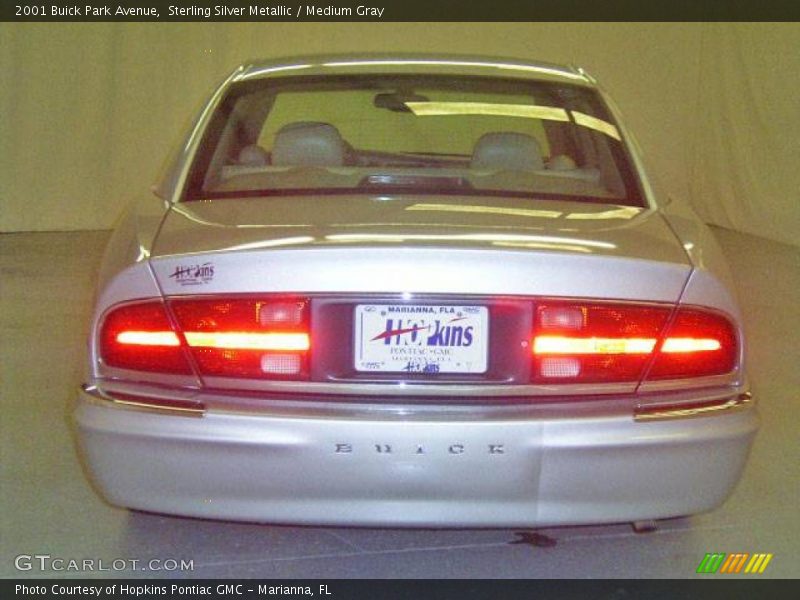 Sterling Silver Metallic / Medium Gray 2001 Buick Park Avenue