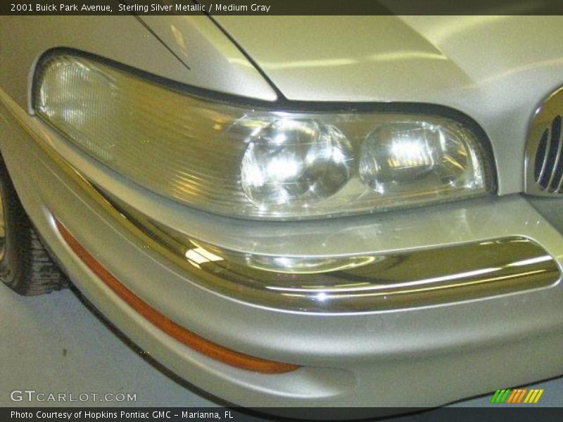 Sterling Silver Metallic / Medium Gray 2001 Buick Park Avenue
