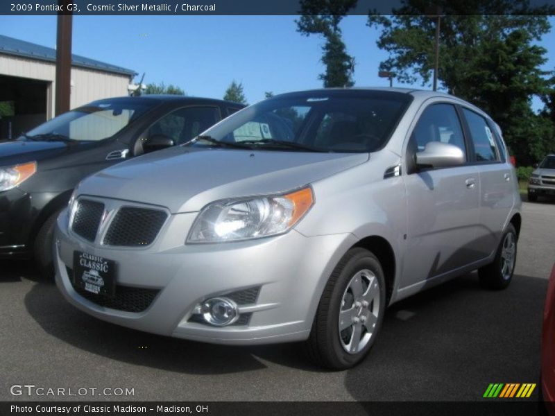 Cosmic Silver Metallic / Charcoal 2009 Pontiac G3