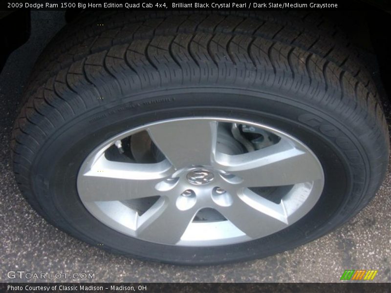 Brilliant Black Crystal Pearl / Dark Slate/Medium Graystone 2009 Dodge Ram 1500 Big Horn Edition Quad Cab 4x4