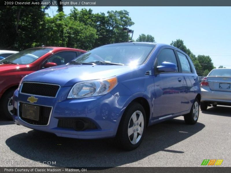 Bright Blue / Charcoal 2009 Chevrolet Aveo Aveo5 LT