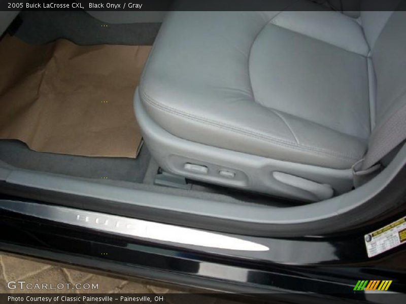 Black Onyx / Gray 2005 Buick LaCrosse CXL