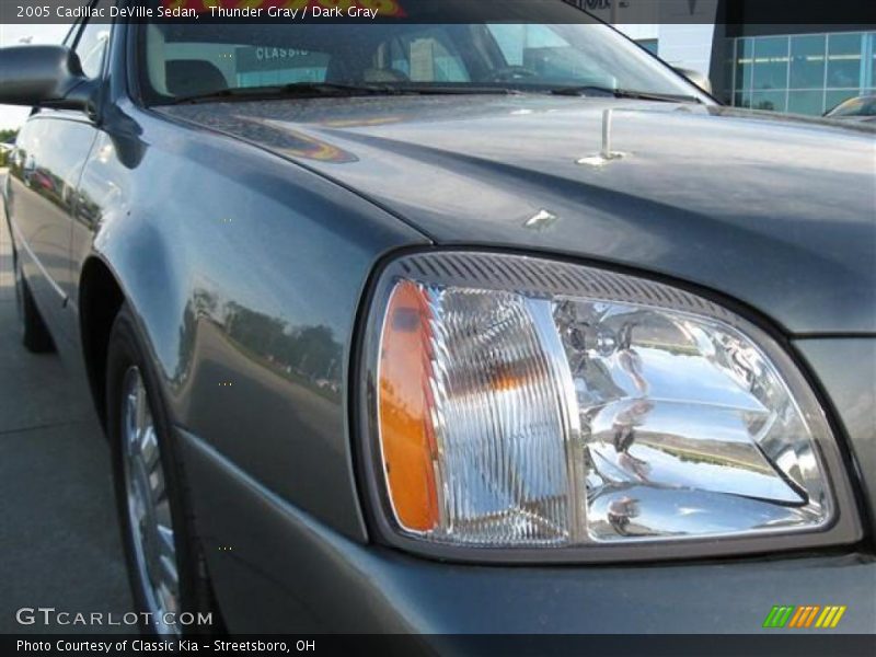 Thunder Gray / Dark Gray 2005 Cadillac DeVille Sedan