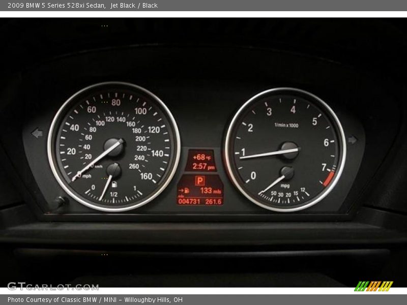Jet Black / Black 2009 BMW 5 Series 528xi Sedan