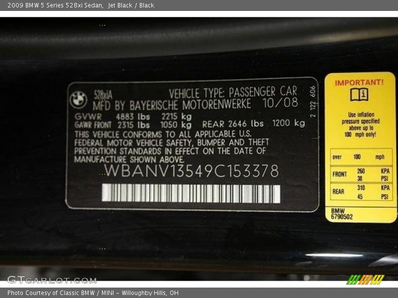 Jet Black / Black 2009 BMW 5 Series 528xi Sedan