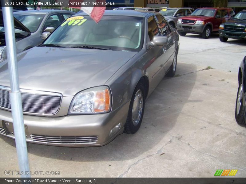 Bronzemist / Neutral Shale 2001 Cadillac DeVille DHS Sedan